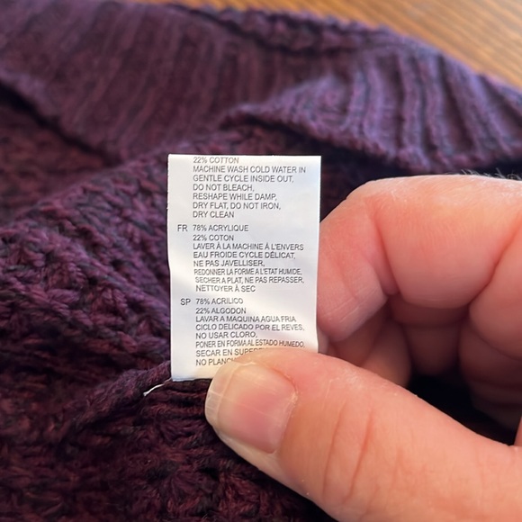 R D Style Cardigan. NWT - Picture 7 of 10